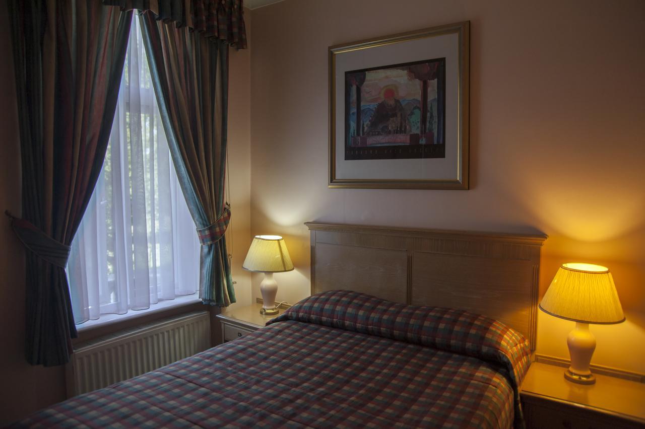 Her Majesty Hotel London Exterior photo
